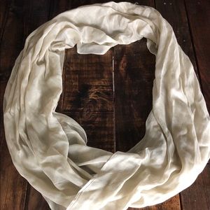 🍁Calvin Klein Infinity Scarf